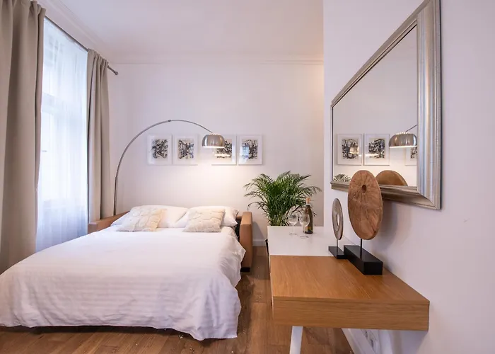 Modern Downtown - Renovated, On Ideal Location Apartment Prag