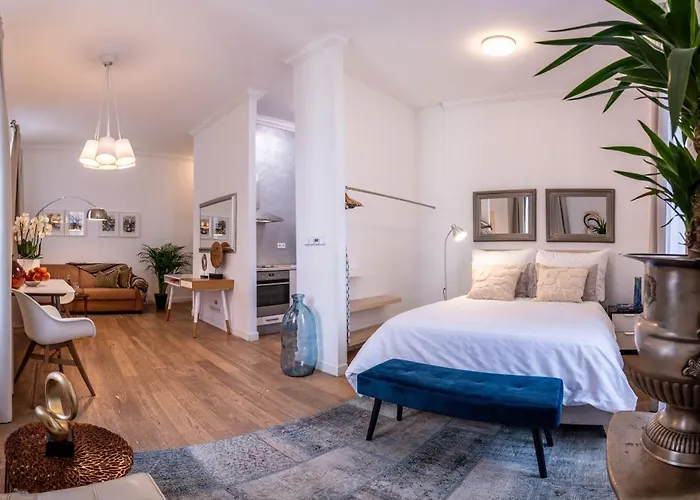 Apartment Modern Downtown - Renovated, On Ideal Location Prag