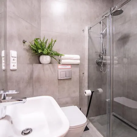 Modern Downtown - Renovated, On Ideal Location * 프라하