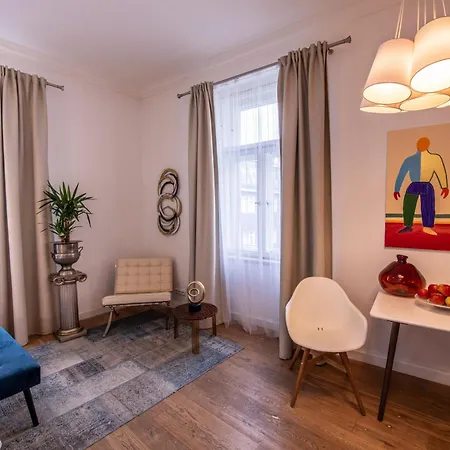 Modern Downtown - Renovated, On Ideal Location 아파트 프라하