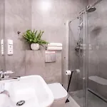 Modern Downtown - Renovated, On Ideal Location * 布拉格