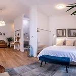 公寓 Modern Downtown - Renovated, On Ideal Location 布拉格